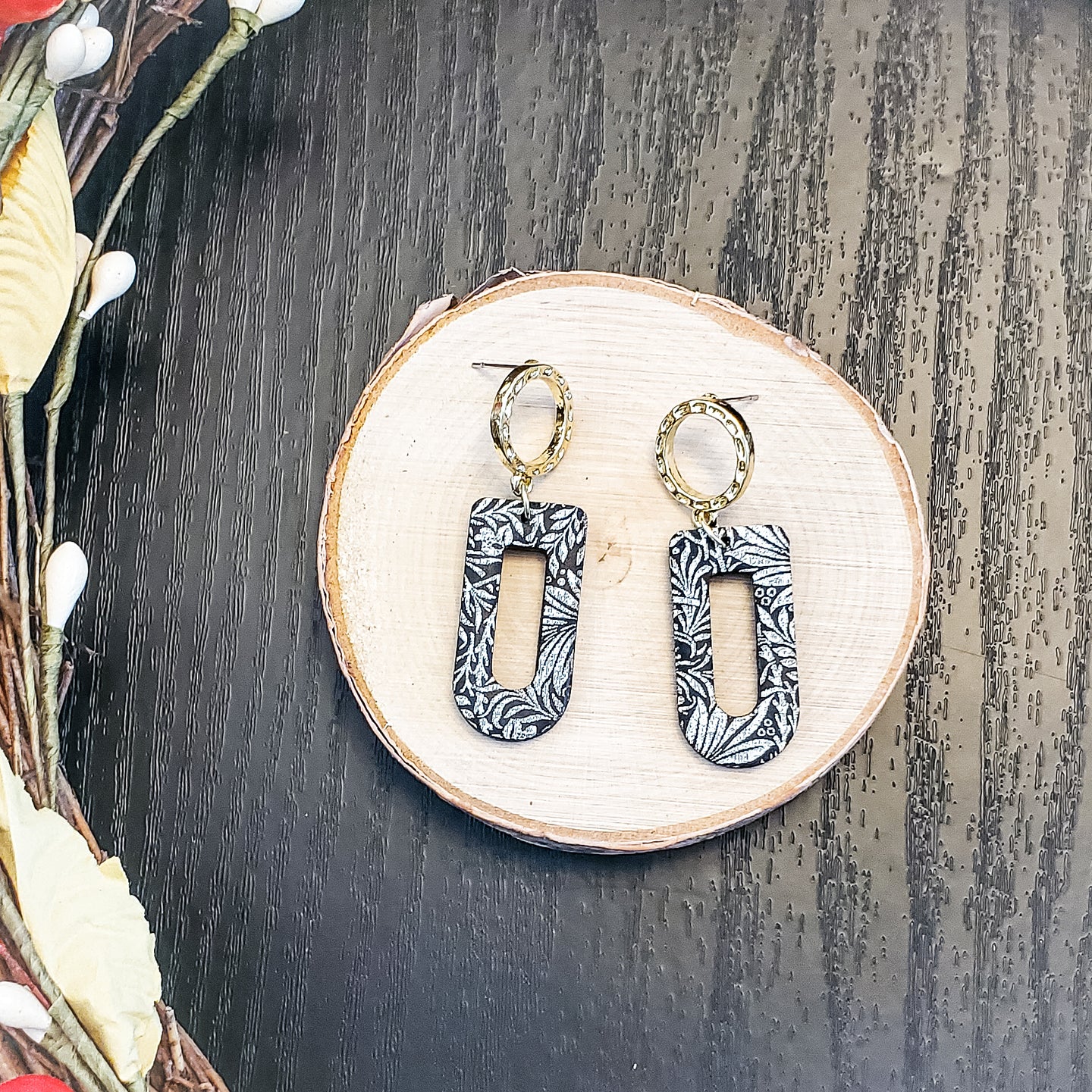 Leaf Arch Dangle Earrings